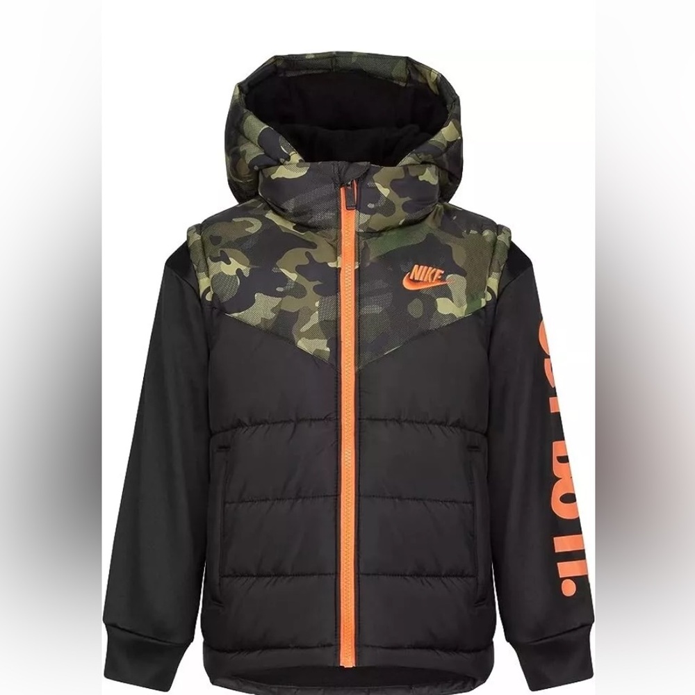 Nike Little Kids Black / Camouflage Puffer Jacket Size 3T